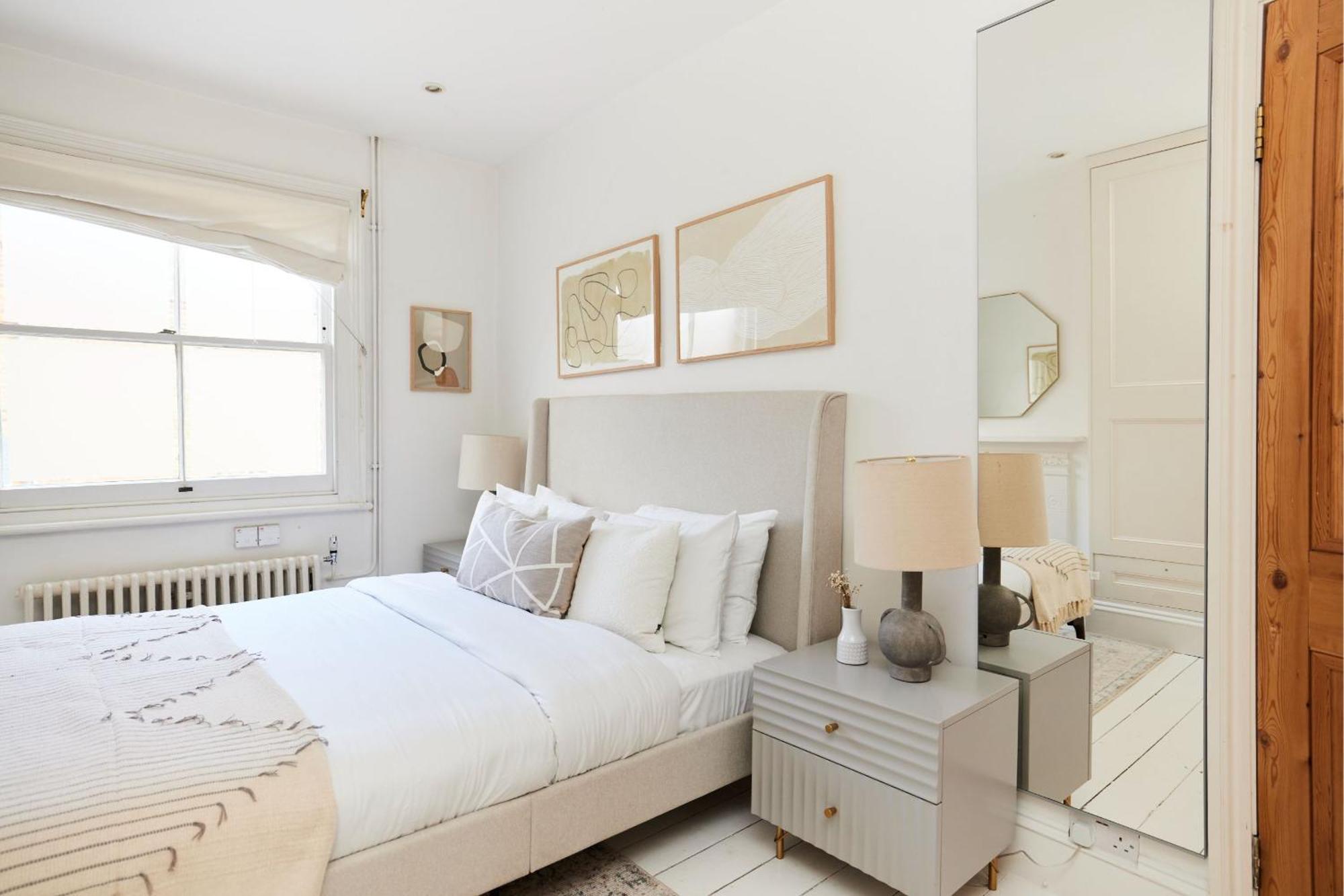 The Hampstead Wonder - Spacious 4bdr House With Balcony * Londra